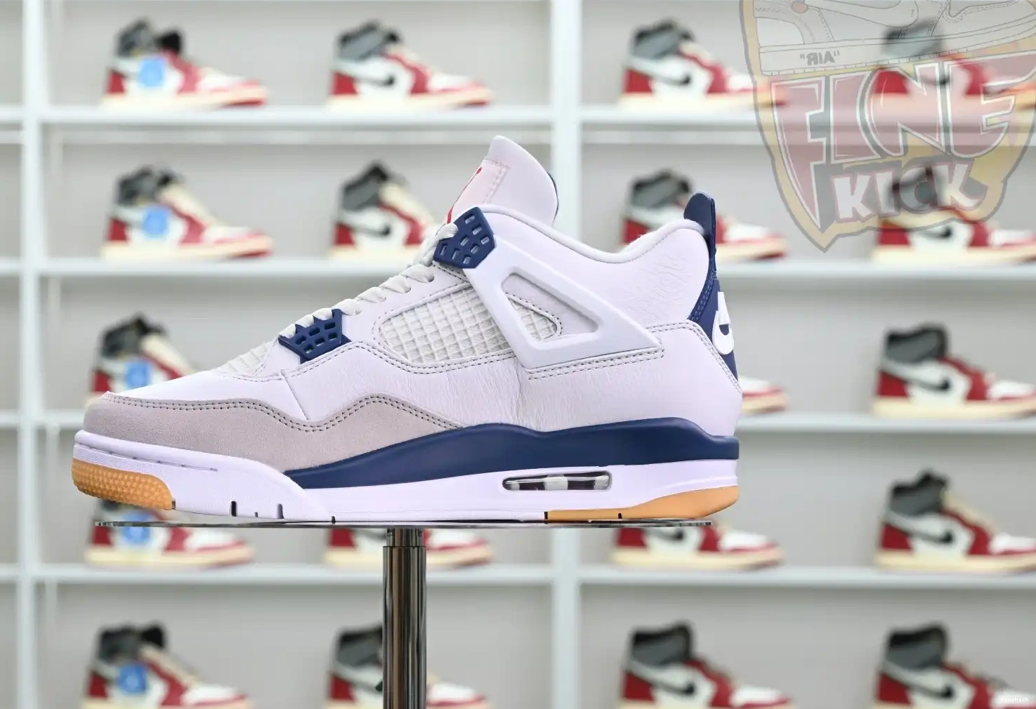 Jordan “NAVY” Jordan SB 4 Air 0429